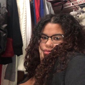 Meet your Posher, Tuesdae